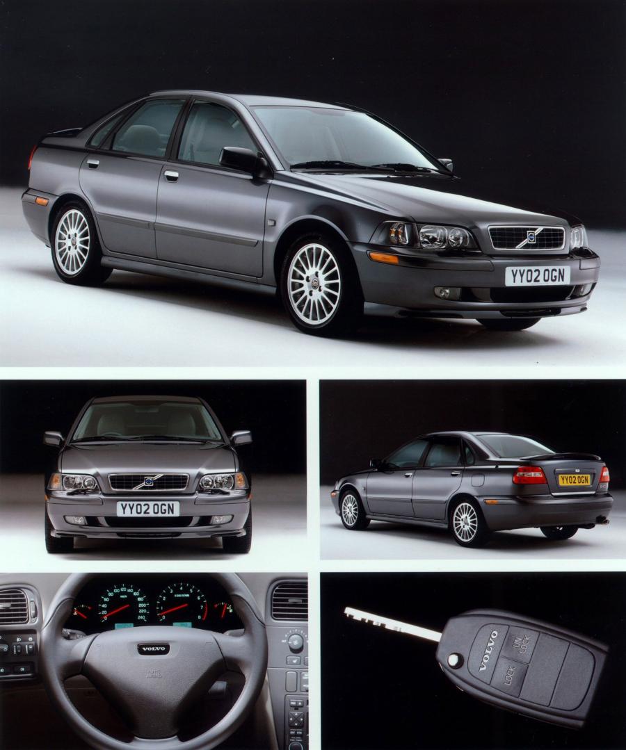  Volvo S40 2002 года  (фото 2 из 14)
